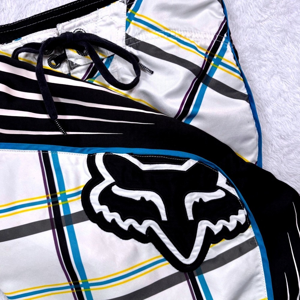 Fox Racing Board Shorts Men 32 White Plaid Motocross Logo Surf Swim Trunks Beach